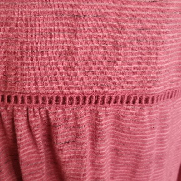 Nine Britton Stitch Fix top. Size small - Picture 6 of 6